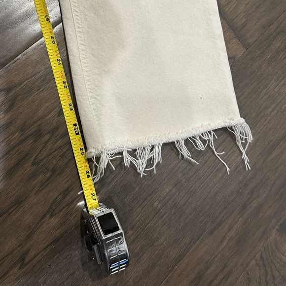 Women's Citizens of Humanity Isola Cropped Raw /Hem In Almond Jeans. Size 29 - Picture 5 of 7